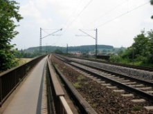 Naabtalradweg  Bahnlinie Richtung Regensburg
